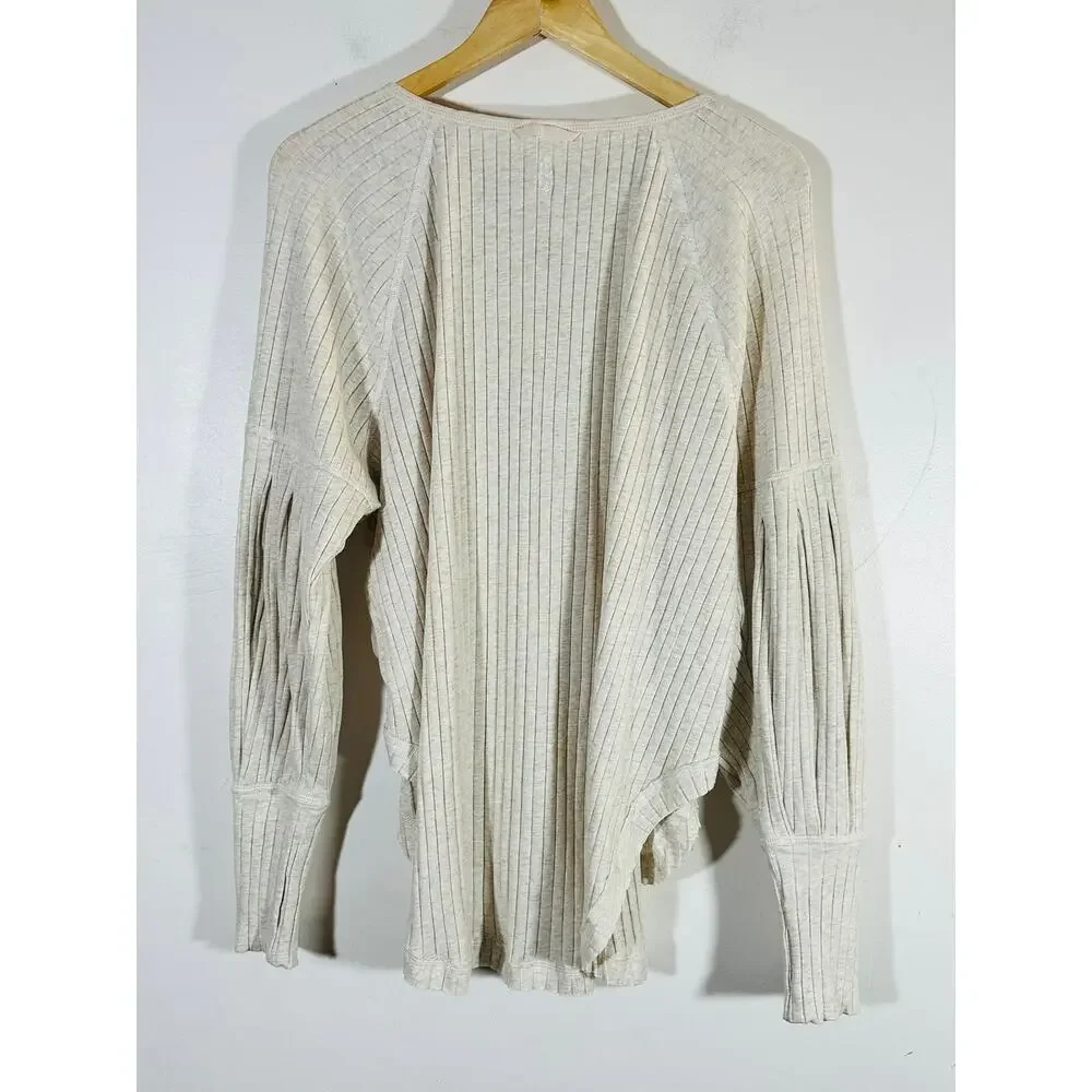 Free People Movement Bella Layer Puff Sleeve Henley‎ - XS